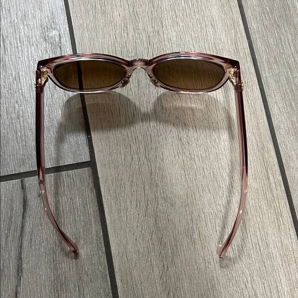 Gucci  Translucent Pink Sunglasses - Picture 4 of 11